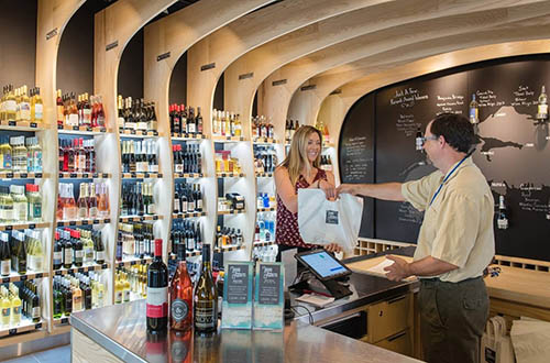 A retail store inside of the airport