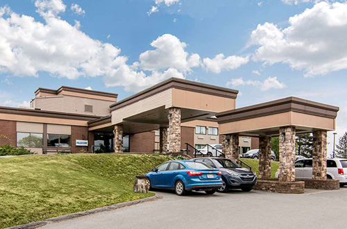 Exterior photo of Quality Inn Halifax Airport